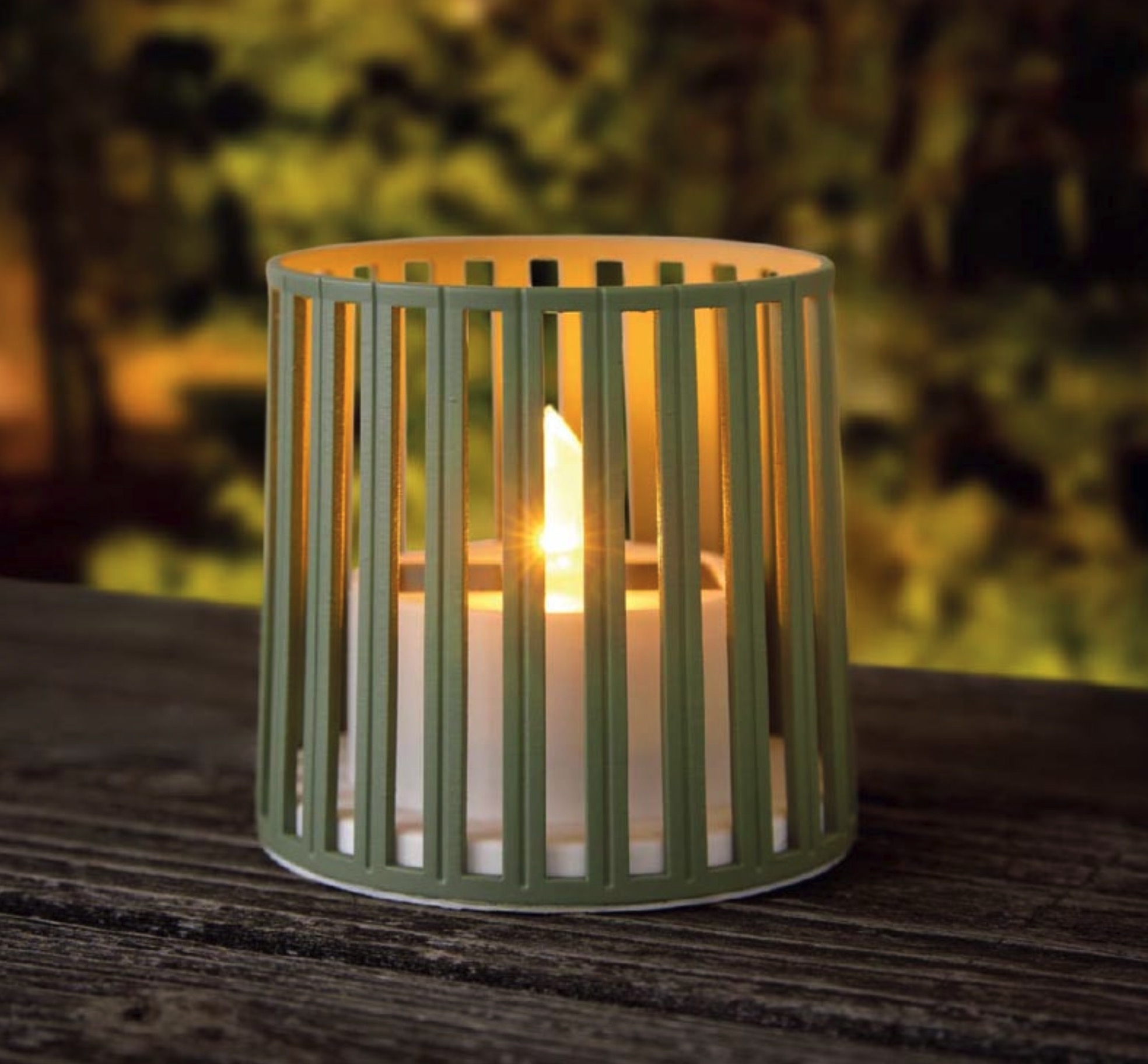 Un panier de lumière sur votre terrasse : design, ambiance et simplicité